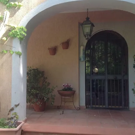 La Casa Di Crescenzo Villa *